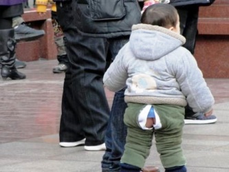 Китайские штаны с дыркой для детей фото